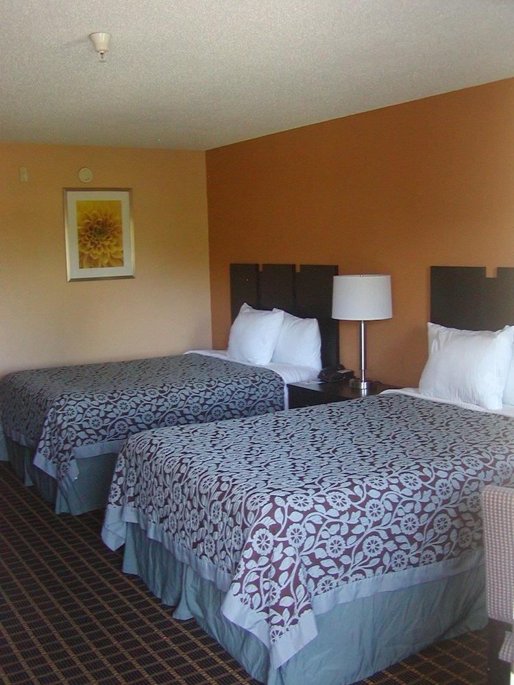 Days Inn By Wyndham Marietta White Water Luaran gambar