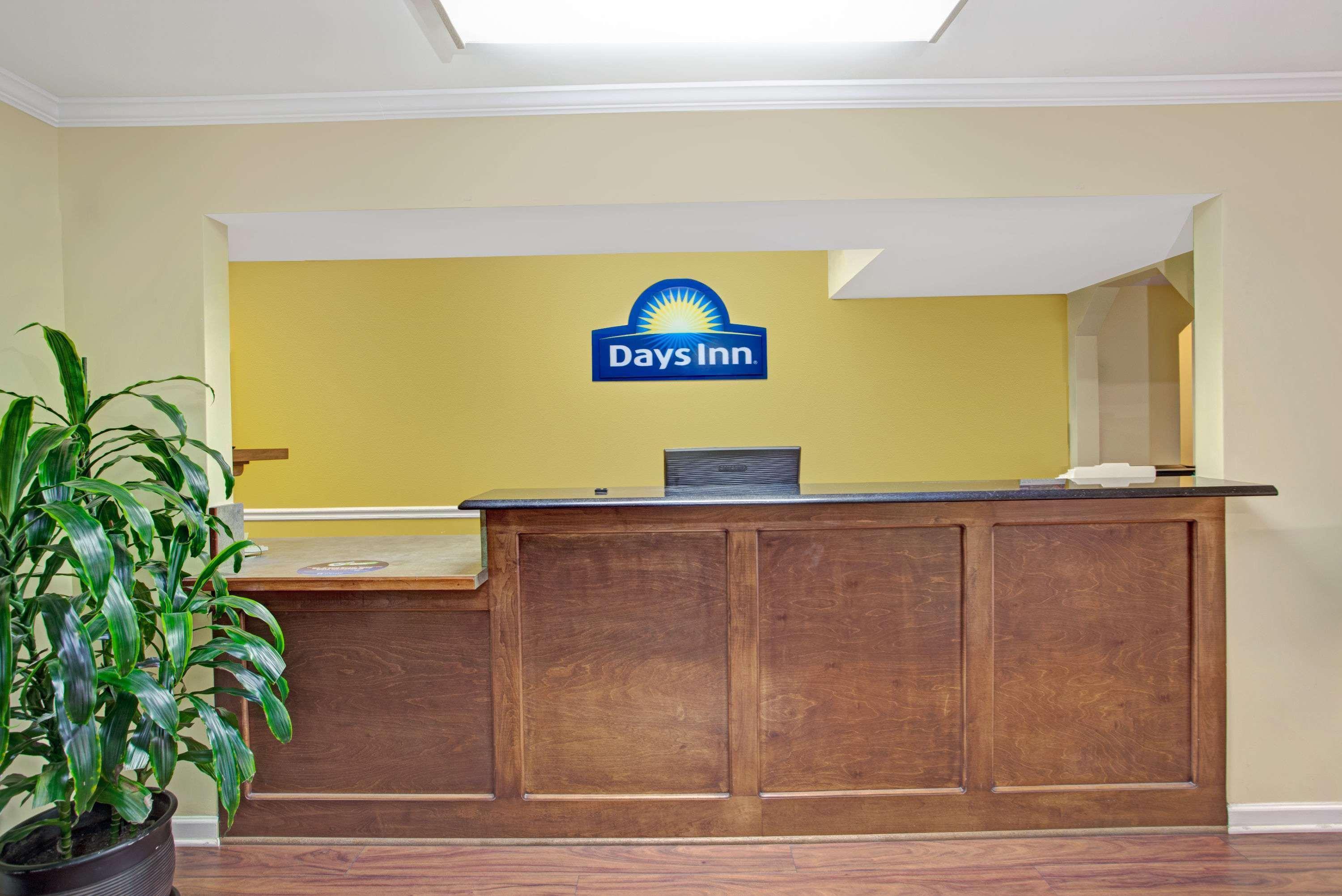 Days Inn By Wyndham Marietta White Water Luaran gambar