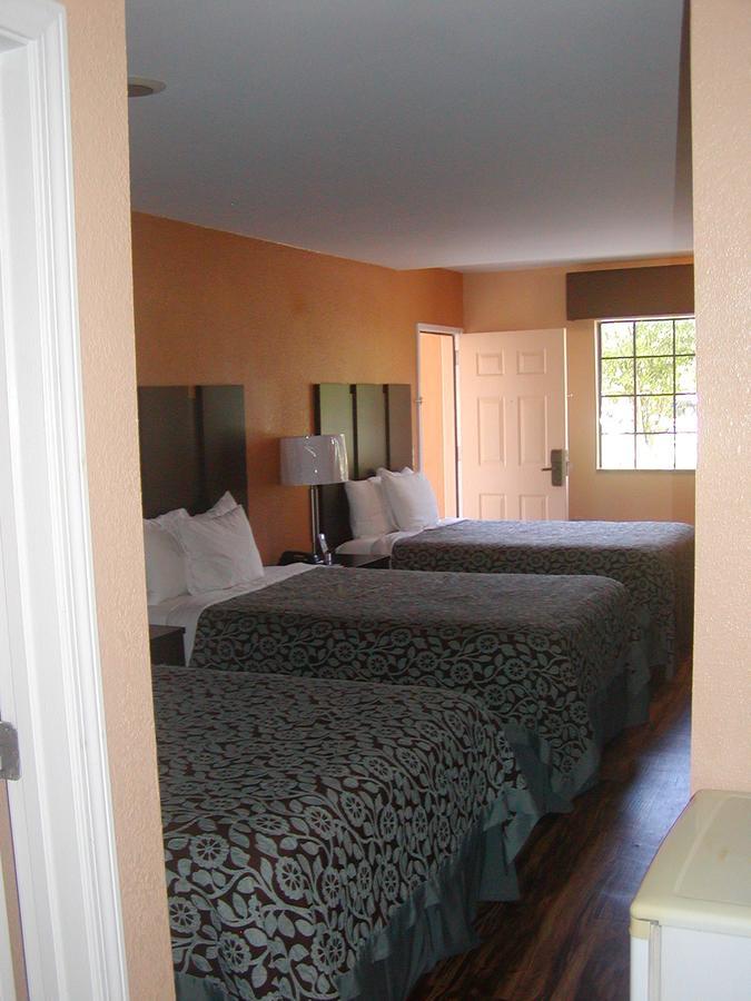 Days Inn By Wyndham Marietta White Water Luaran gambar